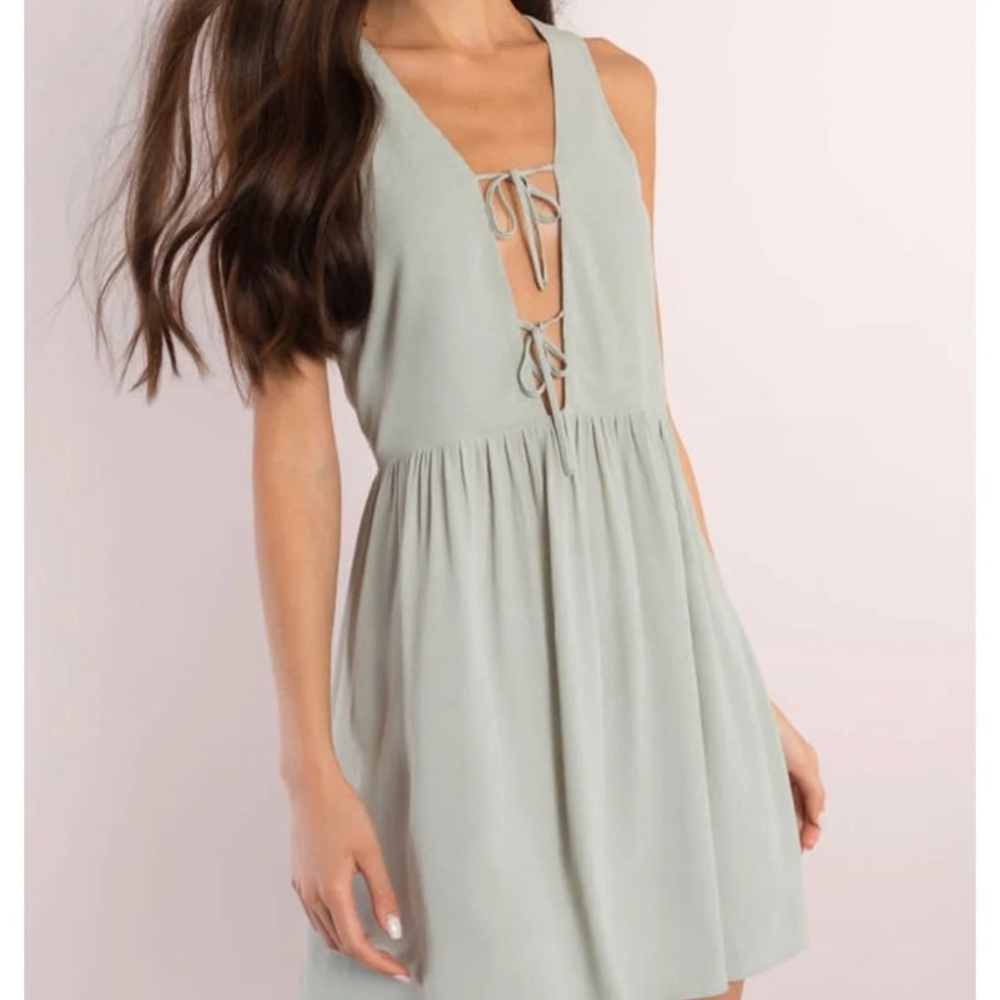Tobi Plunging Shift Dress